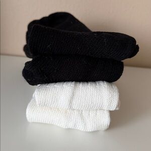 Urban Outfitters White/Black Slouchy Socks